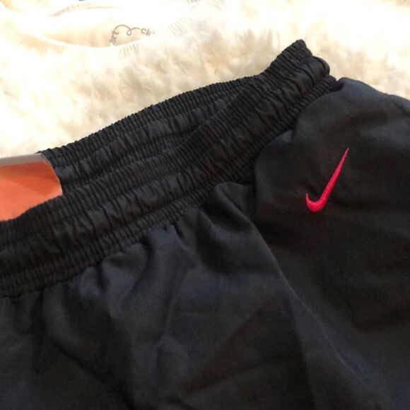 Nike Nylon Wide leg Capri with pink detail size M - Picture 2 of 8